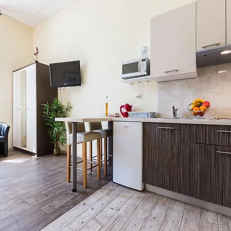 Charming And Historic Old Town - Appartement *